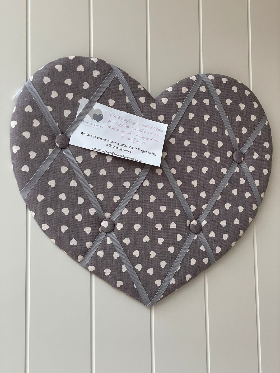 Grey heart message board