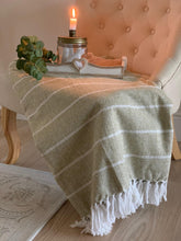 Load image into Gallery viewer, Stripe tassel blanket throw .... Beige