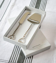 Load image into Gallery viewer, Twisted heart cheese knives ... set of 2