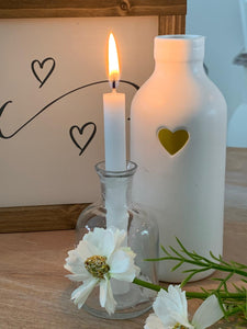 Single heart neutral vase