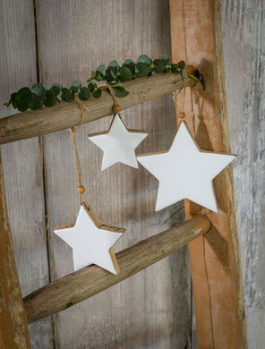 White & wood hanging stars … set of 3