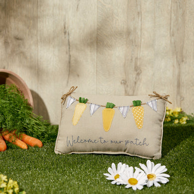 Carrot patch cushion