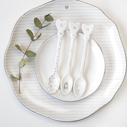 Set of 3 Spoons ... Grey Happy Home & Hearts