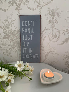 Metal foil plaque ... Chocolate