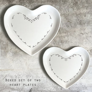 Pretty heart plates ... set of 2