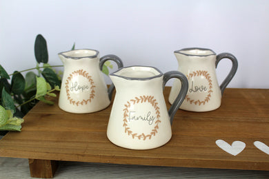 Wreath design mini jug … 3 styles