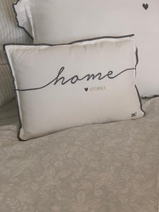 Home Stories White  / grey Cushion