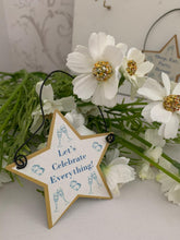 Load image into Gallery viewer, Metal Party Star hanger