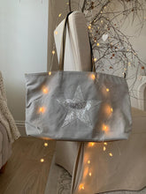 Load image into Gallery viewer, Star shopper bag / luggage bag ... 3 colours