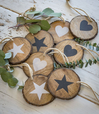 Festive Wooden Log slice Hanger … 4 styles