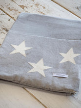 Load image into Gallery viewer, Reversible Dove Grey Star Throw