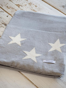 Reversible Dove Grey Star Throw