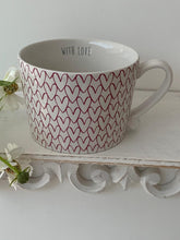 Load image into Gallery viewer, Red outline full heart pattern mug