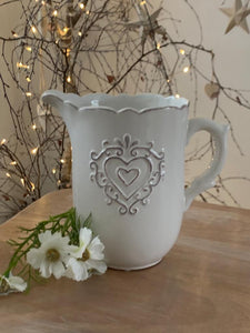 Chunky Ceramic Heart Detail Scallop Jug ... White