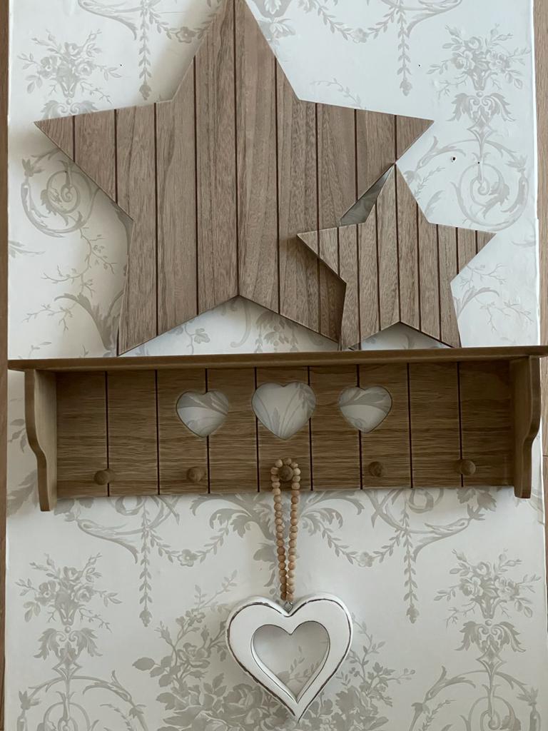 Tongue & groove style wooden stars … 2sizes