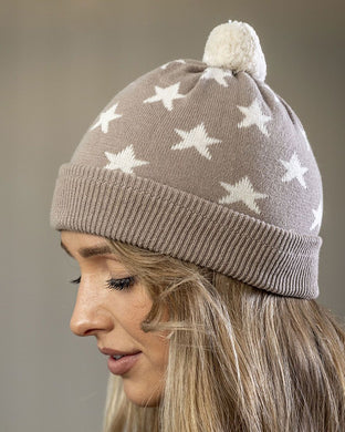 Star bobble hat … Natural